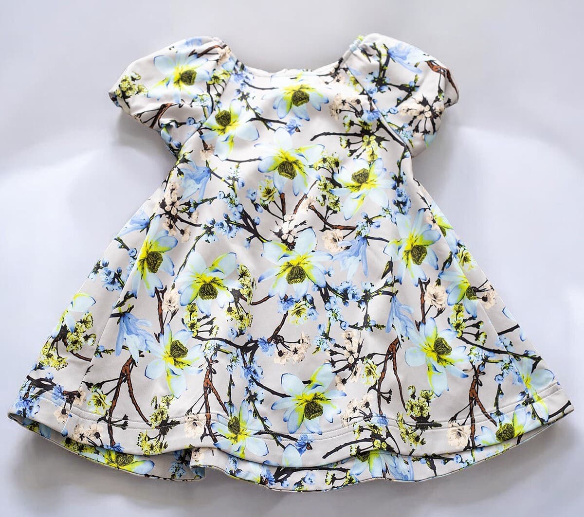 Robe Smock Florale Princesse Manches Bouffantes 1-9 ans