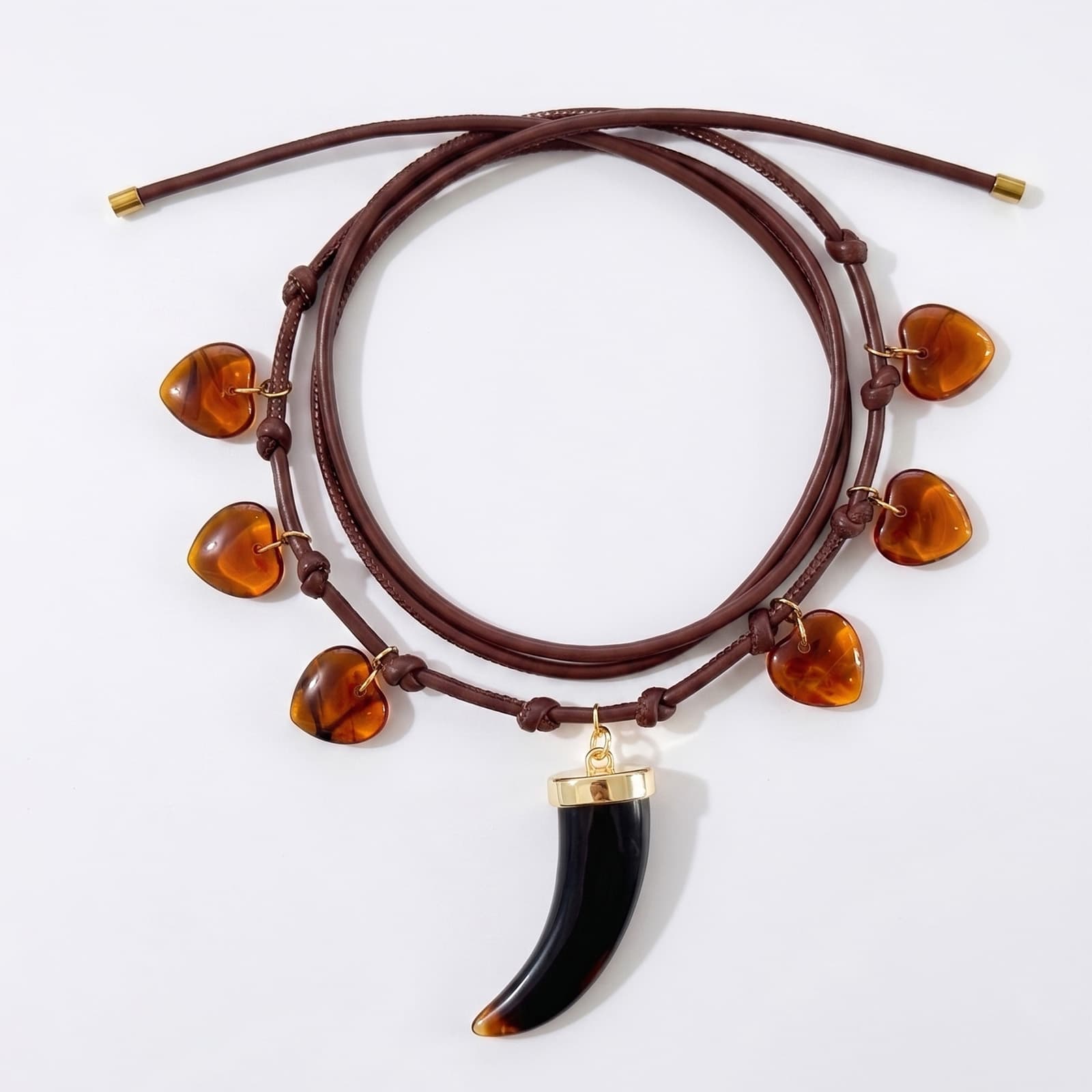 Collier Bohème Cuir, Pendentif Loup Résine & Ambre Tribal