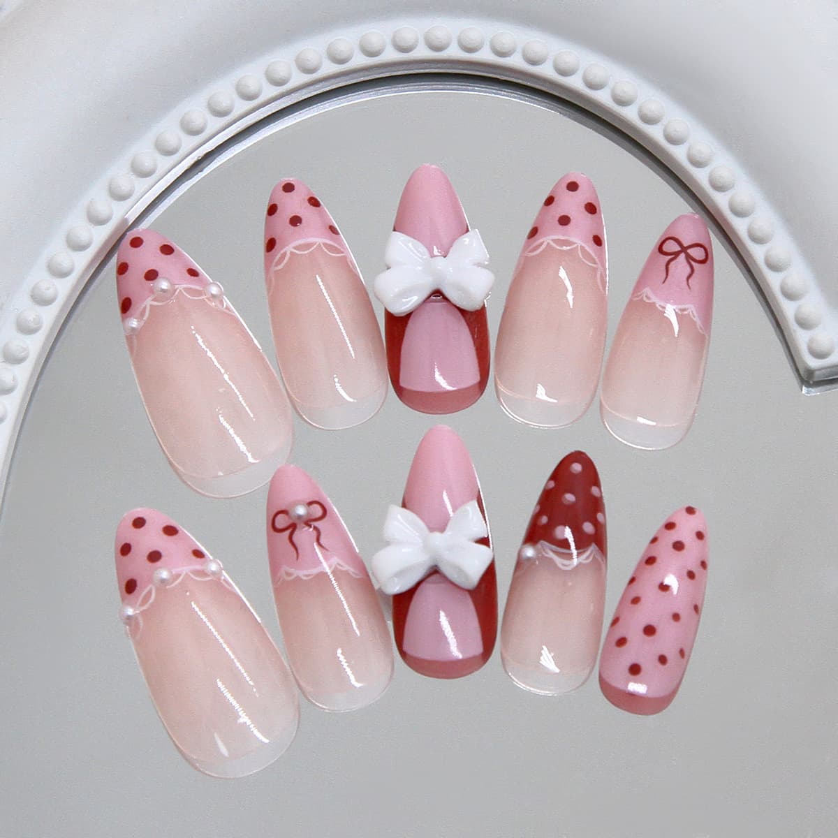 Fashionable Detachable Nail Tips With Lace And Bow 24 Pieces