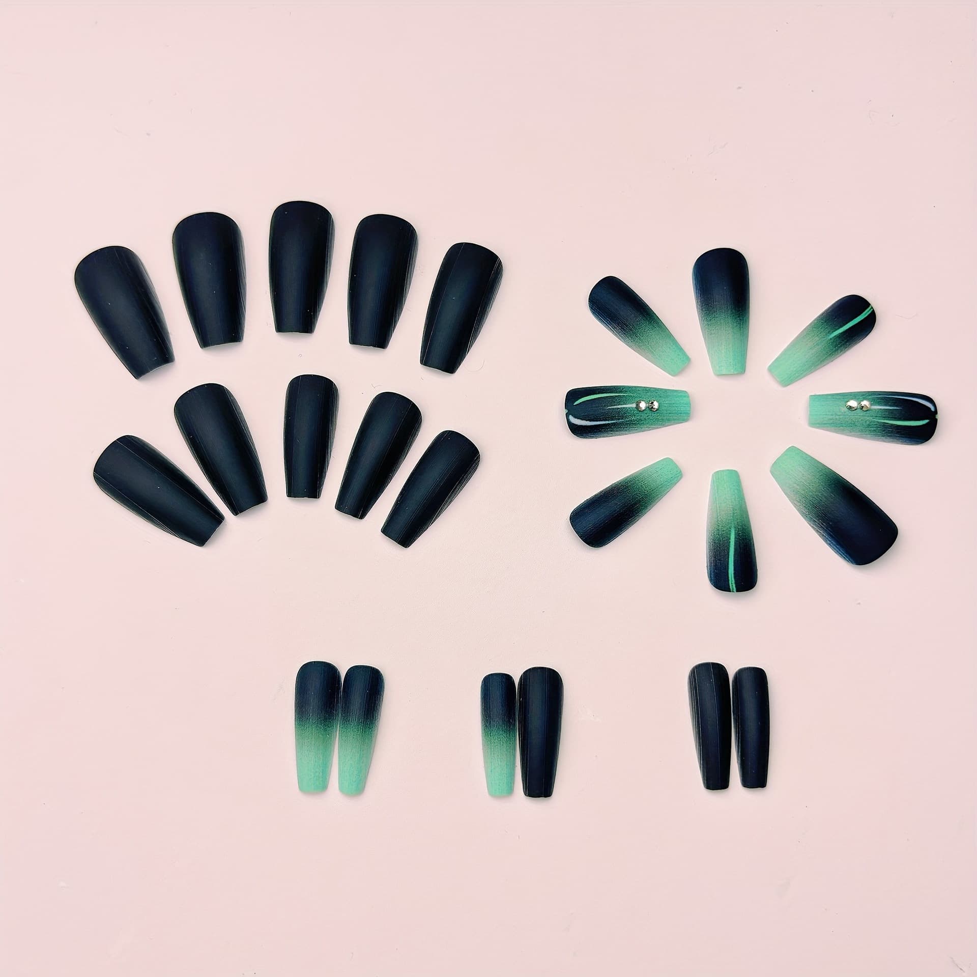 Glittering Rhinestone Gradient Wearable Nail Tips