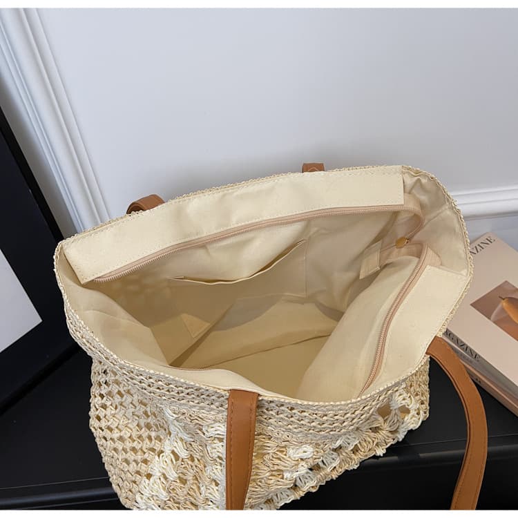 Color-block Hollow-out Hand-woven Straw Bag For Women